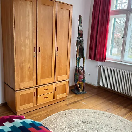 Gutshaus Herrmannsdorf 컨트리하우스 글론