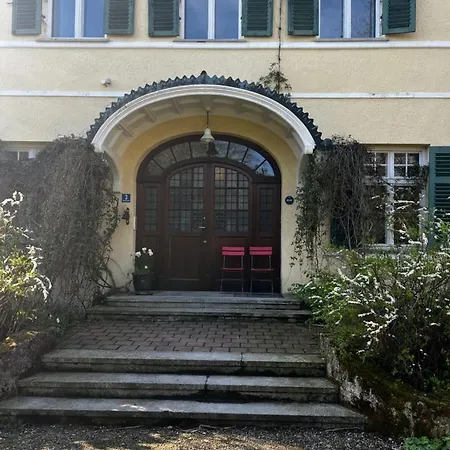 Gutshaus Herrmannsdorf カントリーハウス